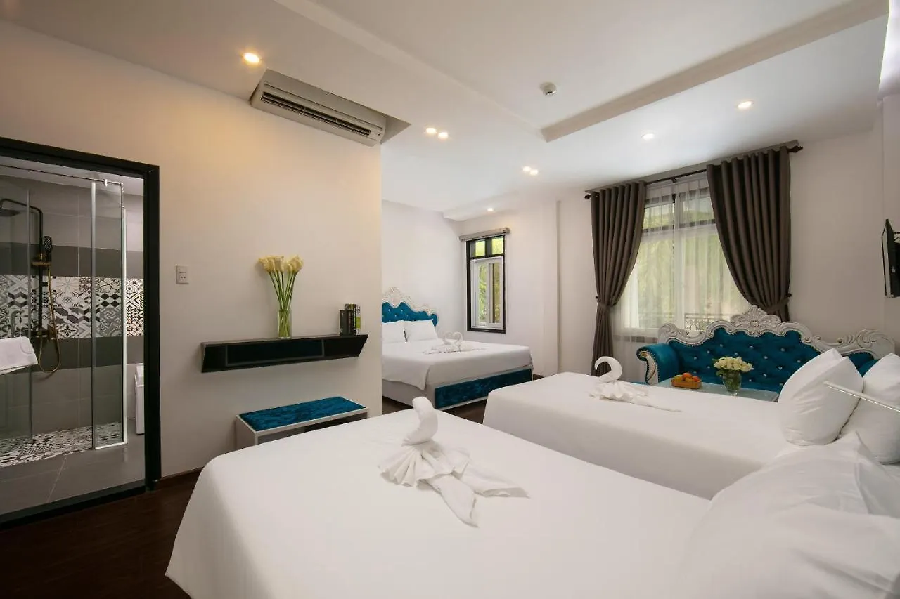 Nostalgia Hotel And Spa Hội An